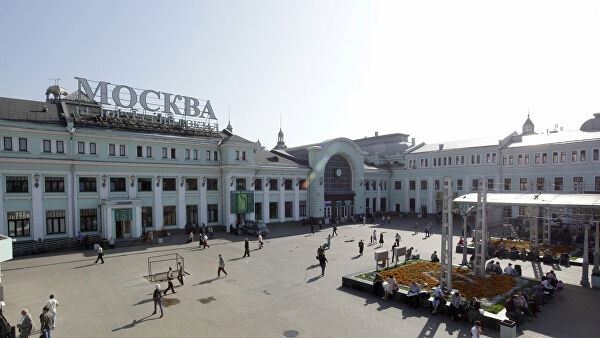 <br />
Собянин и Белозеров открыли новые платформы на Белорусском вокзале Москвы<br />
