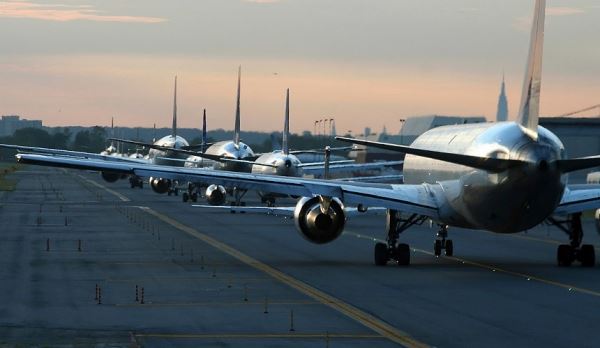 Авиакомпании напомнили правительству о компенсациях за прекращение полетов в Грузию